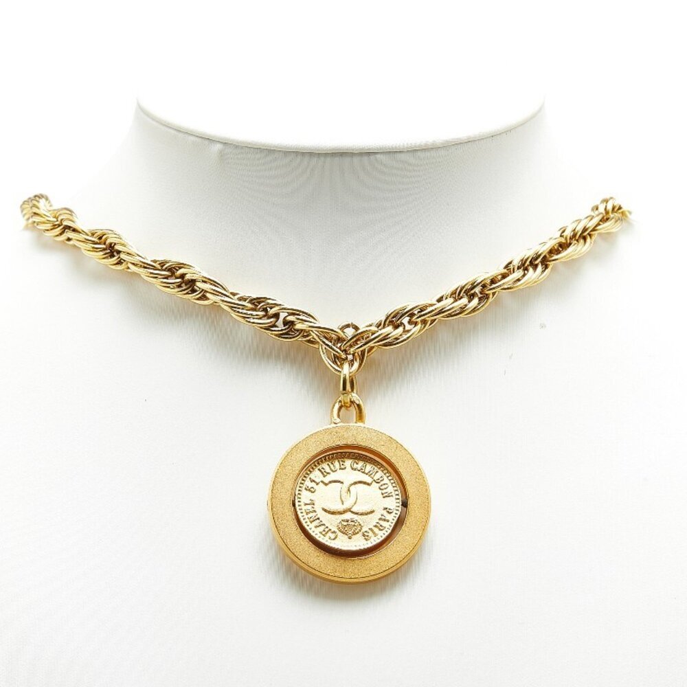 CHANEL Authentic Vintage Gold Logo Necklace - Picture 8 of 8